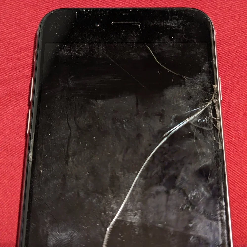iPhone 6 (A1549) - 16 GB #28 (For parts)***